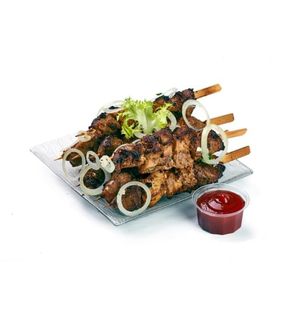 Мини-шашлычок из свиного ошейка на бамбуковой шпажке