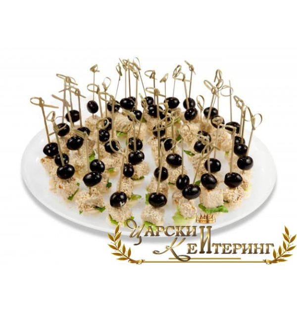 Канапе з курки в кунжуті
