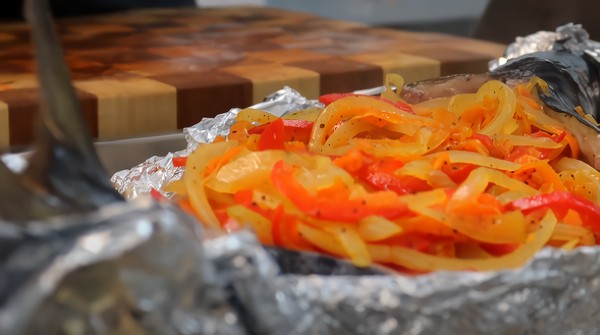 наповнювати скумбрію овочами